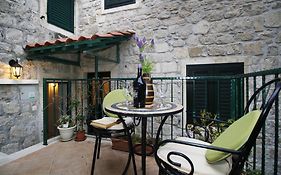 Apartments Caralipeo